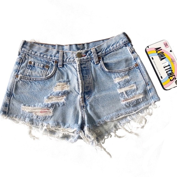 Vintage 90’s: Lucky ㋛ Destroyed Hippie Raw Hem Festival Cut Off Denim Shorts ㋛ - Picture 10 of 13